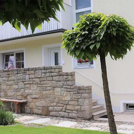 Schoene Ferienwohnung Vor Den Toren Pullman Citys Aicha vorm Wald Kültér fotó